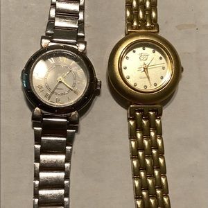 A lot of two women’s watches tested and working